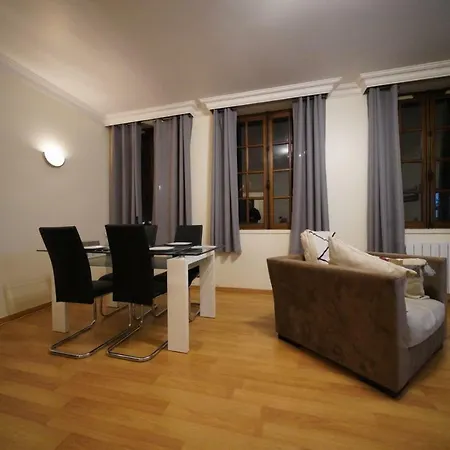 Place Du Vieux Marche Apartment *